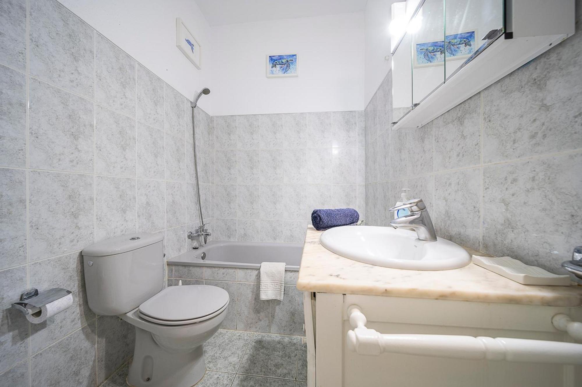 Seguro El Sol - 2 Bed Sunkissed Property With Pool And Tennis Court 圣地亚哥港 外观 照片